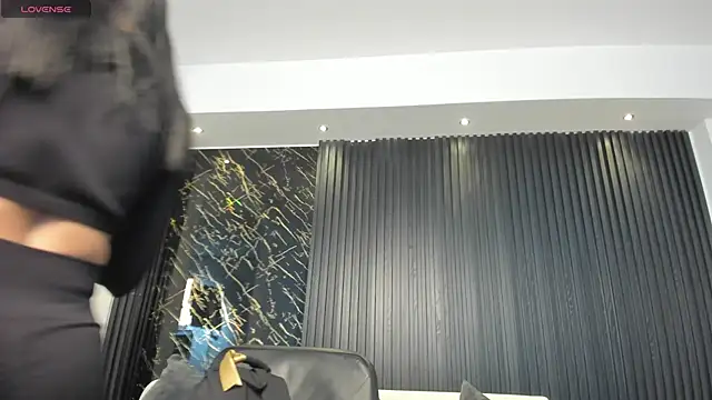 charlottewhitte online show from 29, 1, 2025