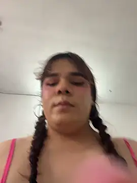 Violetacam 05 online show from 21, 2, 2026