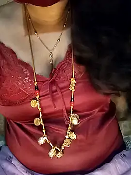 Snapshot of tuttifrutti17 chatting on 22, 12, 2024 tuttifrutti17 online show from 22, 12, 2024