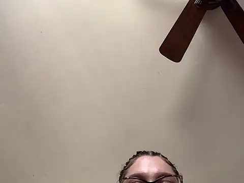 QueenNuttCollector online show from 22, 5, 2026