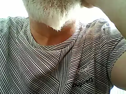Snapshot of xcimeru chatting on 19, 5, 2026 xcimeru online show from 19, 5, 2026
