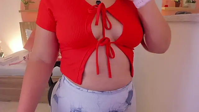 izaro22 online show from 5, 1, 2025