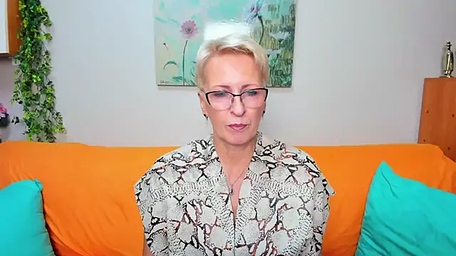 iamyourdream89 online show from 22, 9, 2025