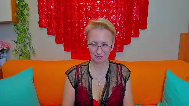 iamyourdream89 online show from 23, 2, 2026