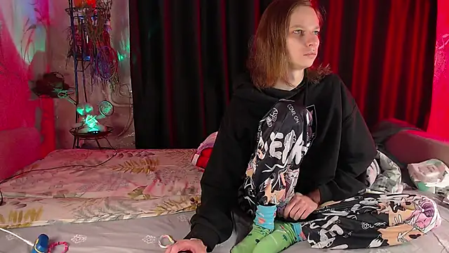 Frank Fraer online show from 2, 1, 2025