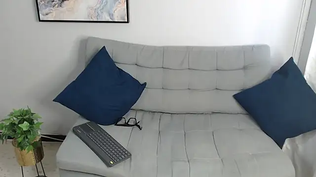 Amber Etan online show from 22, 9, 2025