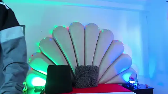 Natasha  Blue online show from 18, 2, 2025