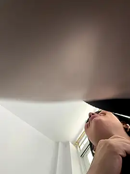 Natasha  Blue online show from 17, 12, 2025