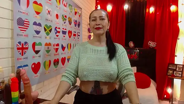 Sarah teiku online show from 18, 3, 2025