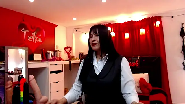 Sarah teiku online show from 10, 3, 2026