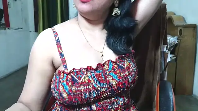 Cute Mahi22 online show from 18, 11, 2025