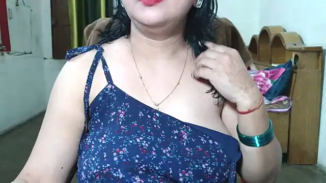 Snapshot of Cute_Mahi22 chatting on 8, 3, 2026 Cute Mahi22 online show from 8, 3, 2026