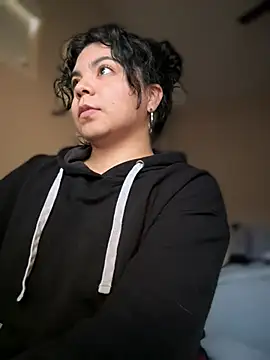 kimmiakiss22 online show from 7, 3, 2025