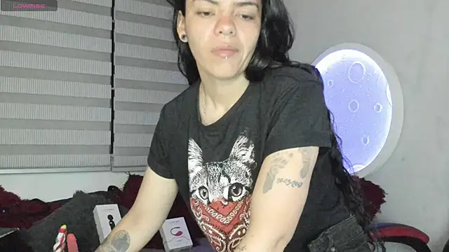 natasha logan  online show from 23, 6, 2026