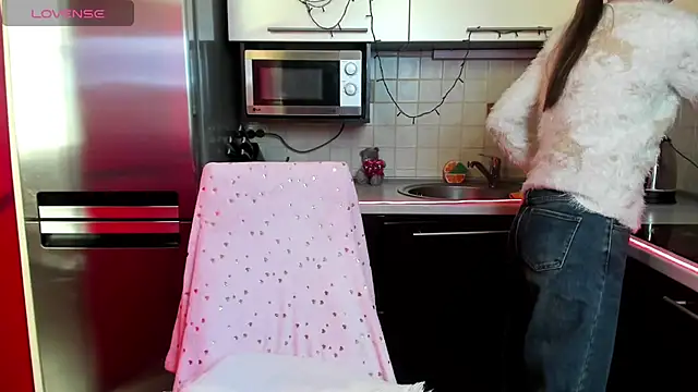 TayanaJons online show from 20, 2, 2025