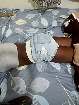 Snapshot of sweet_vee42 chatting on 19, 3, 2025 sweet vee42 online show from 19, 3, 2025