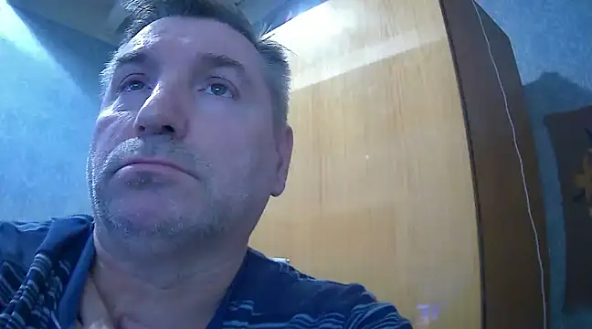 GYurmoka70 online show from 9, 1, 2025