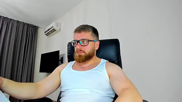 Findom guy online show from 9, 4, 2026