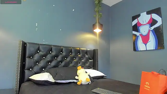 Sophiietaylor online show from 19, 11, 2025