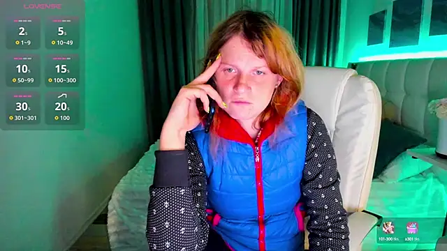 Snapshot of Kathlyn__Heath chatting on 11, 10, 2025 Kathlyn Heath online show from 11, 10, 2025