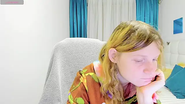 Snapshot of Kathlyn__Heath chatting on 16, 11, 2025 Kathlyn Heath online show from 16, 11, 2025