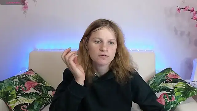 Snapshot of Kathlyn__Heath chatting on 5, 12, 2025 Kathlyn Heath online show from 5, 12, 2025