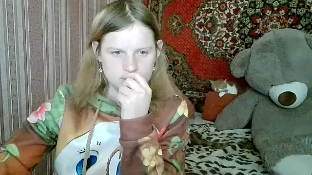 Snapshot of Kathlyn__Heath chatting on 14, 12, 2025 Kathlyn Heath online show from 14, 12, 2025