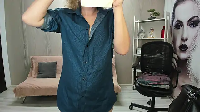 Cassandra Hotty online show from 26, 3, 2026