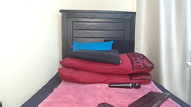 Snapshot of NIKKIE_LOVE chatting on 19, 3, 2025 NIKKIE LOVE online show from 19, 3, 2025