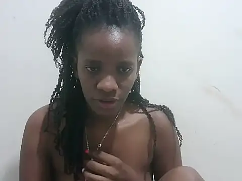 prettybeee online show from 26, 11, 2025