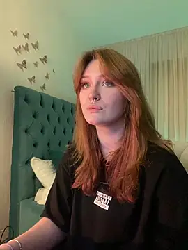  Chlo  e online show from 26, 2, 2025