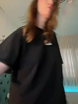  Chlo  e online show from 23, 3, 2025