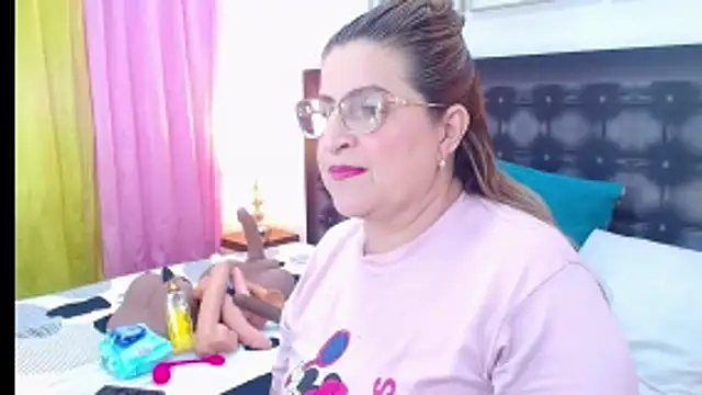 sandra 20 online show from 30, 5, 2026
