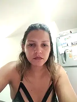 Snapshot of Mia_Hampton chatting on 2, 2, 2025 Mia Hampton online show from 2, 2, 2025