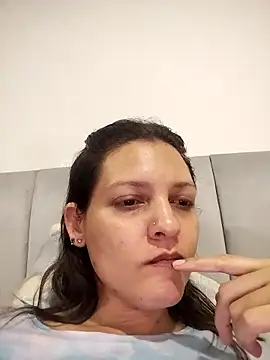 Snapshot of Mia_Hampton chatting on 20, 2, 2025 Mia Hampton online show from 20, 2, 2025