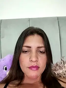 Snapshot of Mia_Hampton chatting on 1, 3, 2025 Mia Hampton online show from 1, 3, 2025