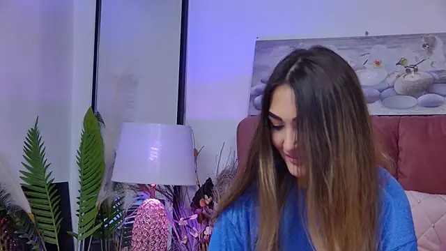 Snapshot of NicolLopeze chatting on 2, 2, 2025 NicolLopeze online show from 2, 2, 2025