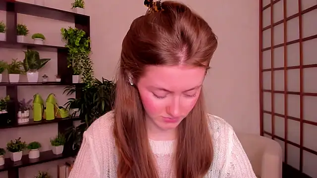 KateCuddle online show from 19, 9, 2025