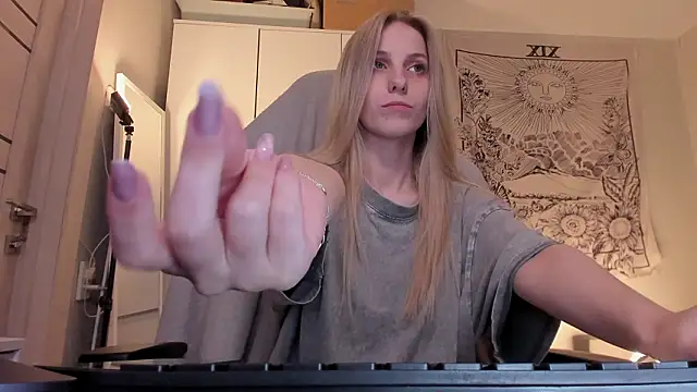 Snapshot of Anna_Fink chatting on 22, 3, 2026 Anna Fink online show from 22, 3, 2026