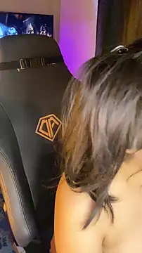 Maple Honeycome online show from 10, 1, 2025