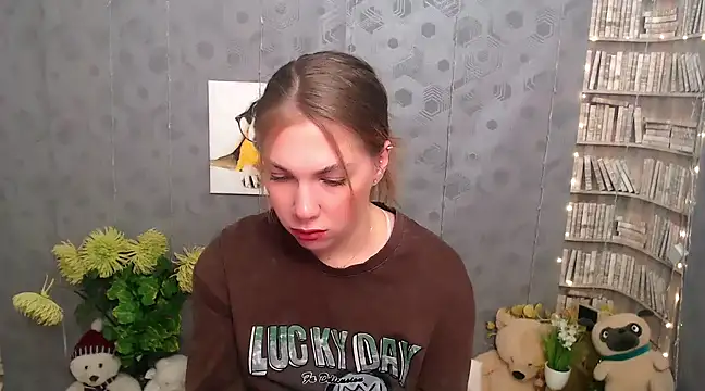 Sport Tall Doll online show from 22, 3, 2025