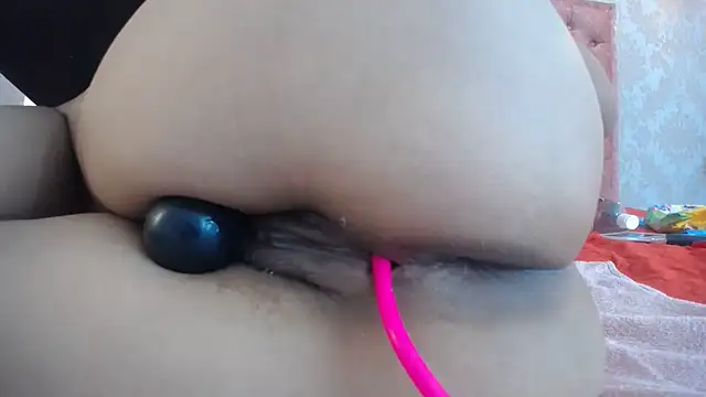 SHARICK GRECO online show from 8, 2, 2025