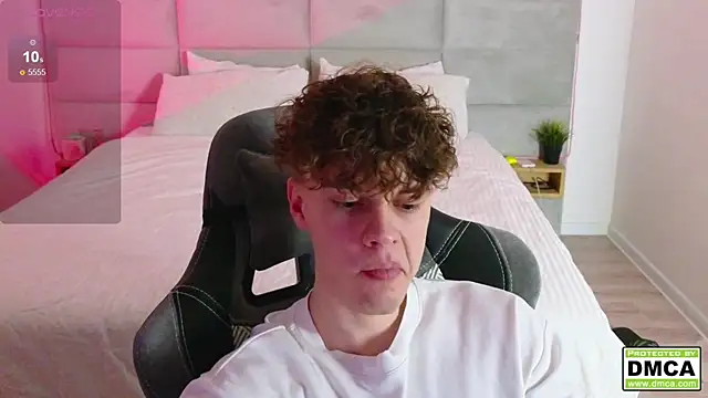 cute thomas online show from 30, 1, 2025