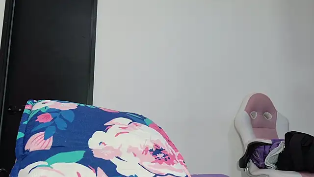 Snapshot of celeste_sea chatting on 11, 4, 2026 celeste sea online show from 11, 4, 2026