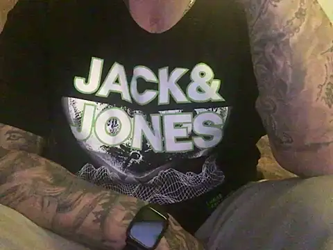 Snapshot of steveindahouse chatting on 13, 3, 2025 steveindahouse online show from 13, 3, 2025