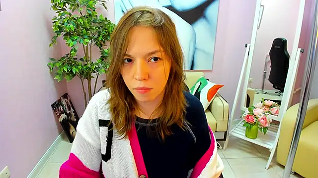 Snapshot of Persephoni chatting on 3, 2, 2026 Persephoni online show from 3, 2, 2026