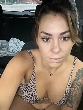 LeaGambit   online show from 11, 9, 2025