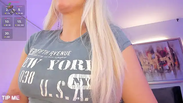 SophieBarnett online show from 13, 10, 2025