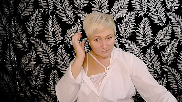 Olivia playful online show from 16, 12, 2024