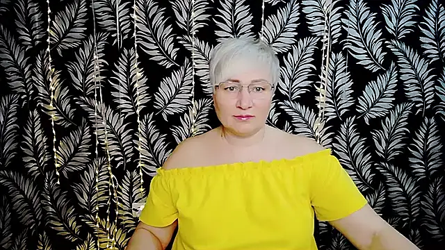 Olivia playful online show from 5, 6, 2026